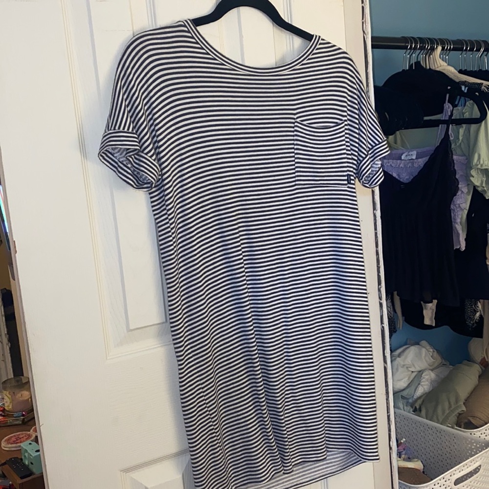 Obey tshirt dress